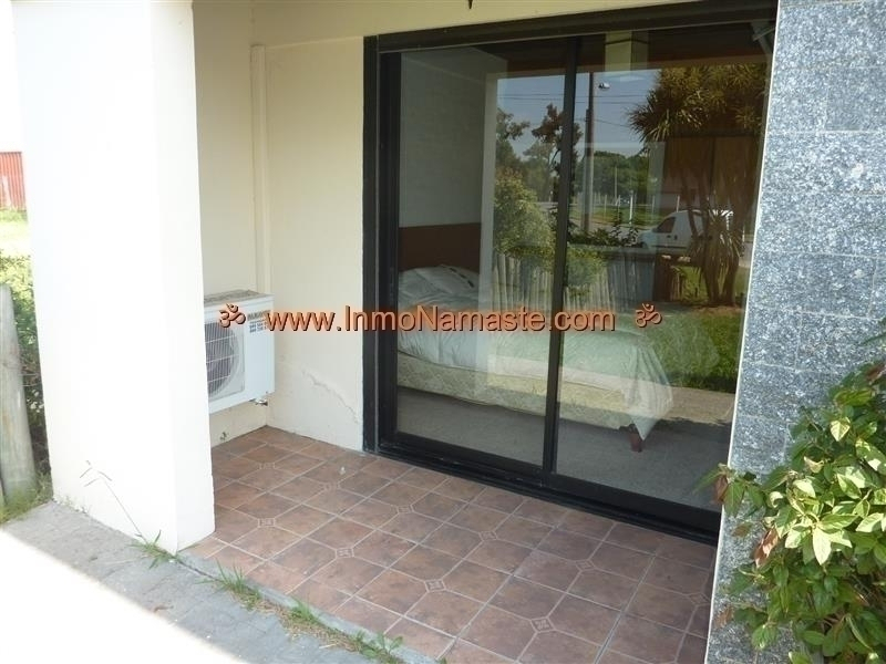ALQUILER - Hermoso Apto Amueblado Frente a Plaza de Toros en Colonia del Sacramento
| Inmobiliaria Namasté | Colonia, Uruguay