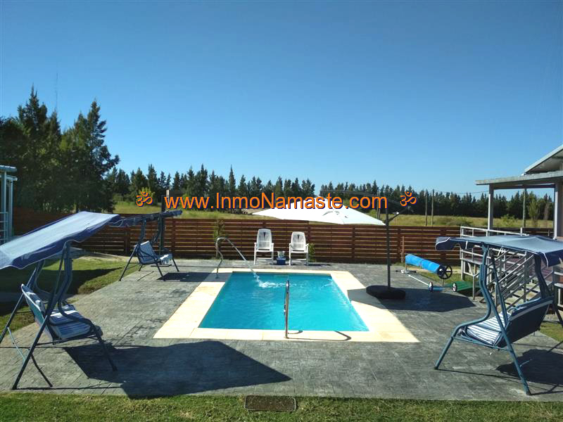 ALQUILER / VENTA - Dos Casas Con Piscina Climatizada en Colonia del Sacramento
 | Inmobiliaria Namasté | Colonia, Uruguay